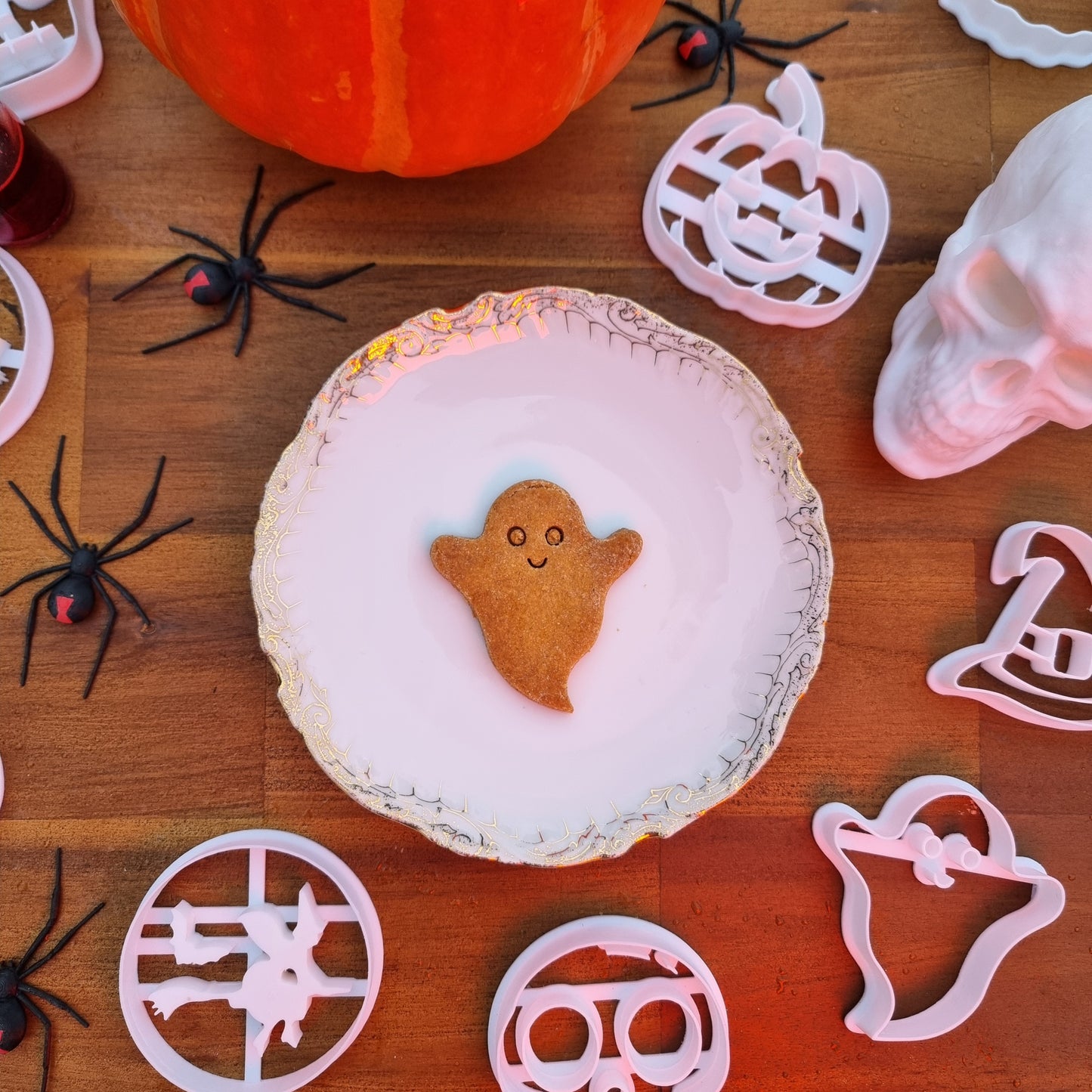 Roztomilý duch | Halloweenské vykrajovátko - Baker's Paradise