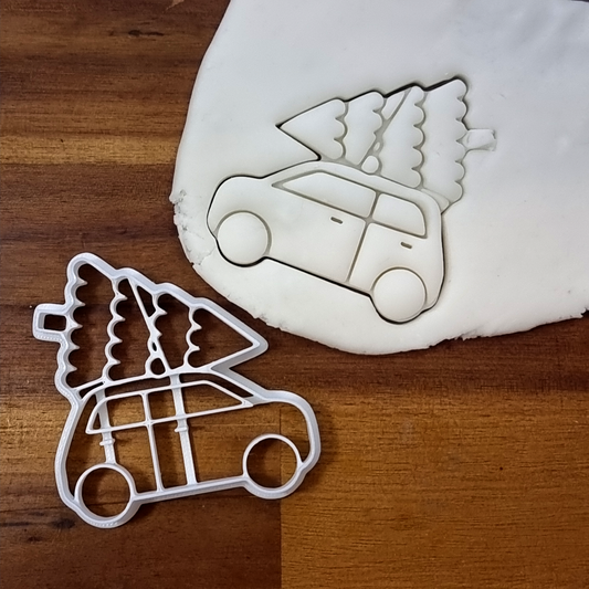 Auto s vánočním stromem | Vánoční vykrajovátko - Baker's Paradise